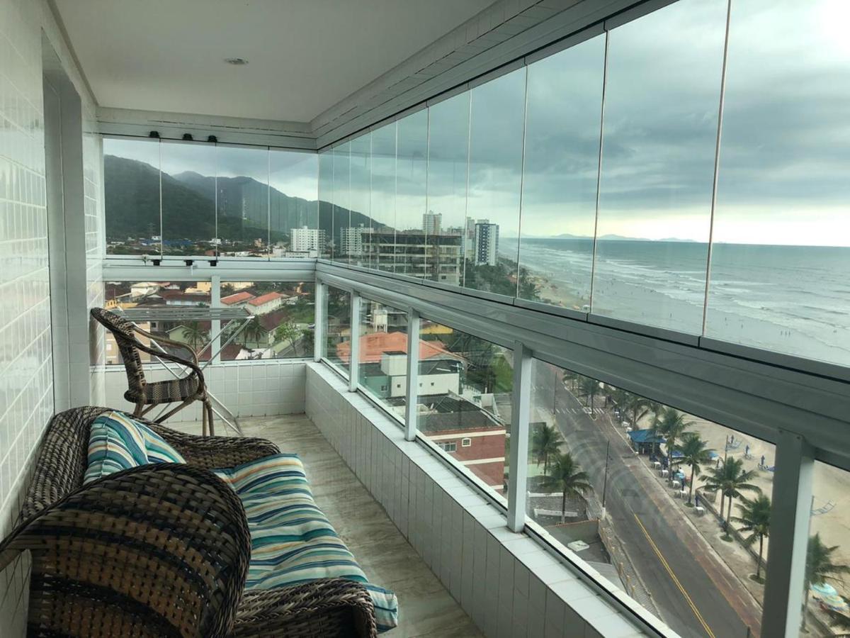 Mongagua Com Vista Para O Mar Pe Na Areia Eksteriør bilde