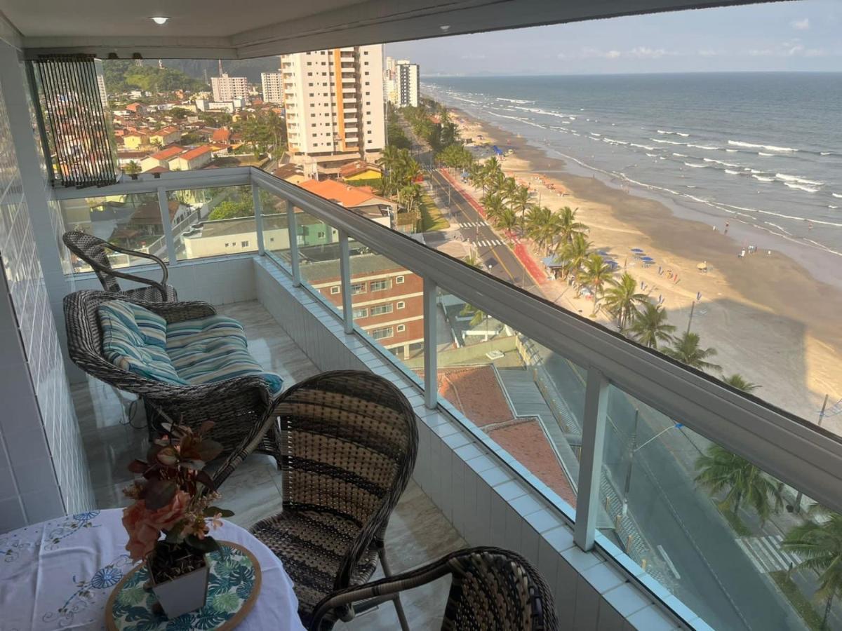 Mongagua Com Vista Para O Mar Pe Na Areia Eksteriør bilde