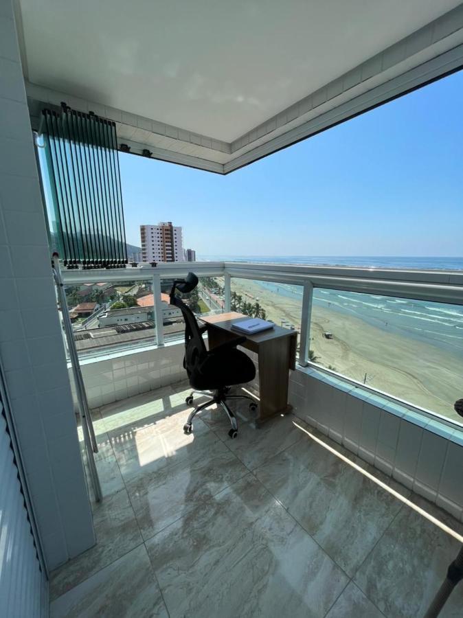 Mongagua Com Vista Para O Mar Pe Na Areia Eksteriør bilde